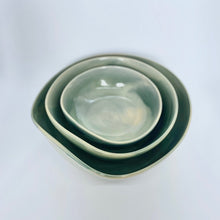 Load image into Gallery viewer, set of three bowls - ming
