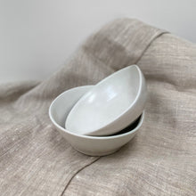 Load image into Gallery viewer, small bowl - white
