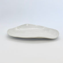 Load image into Gallery viewer, white trinket dish
