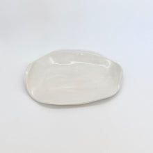 Load image into Gallery viewer, white trinket dish
