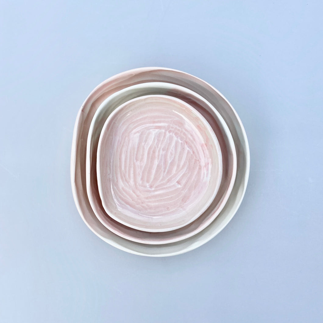 set of three textured bowls - blush